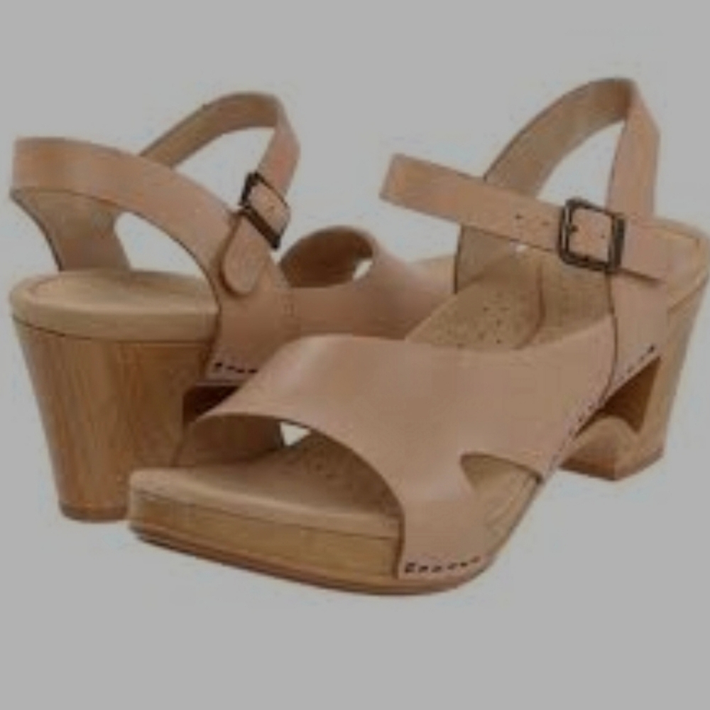 Dansko Tasha tan leather cut out heeled sandals 42